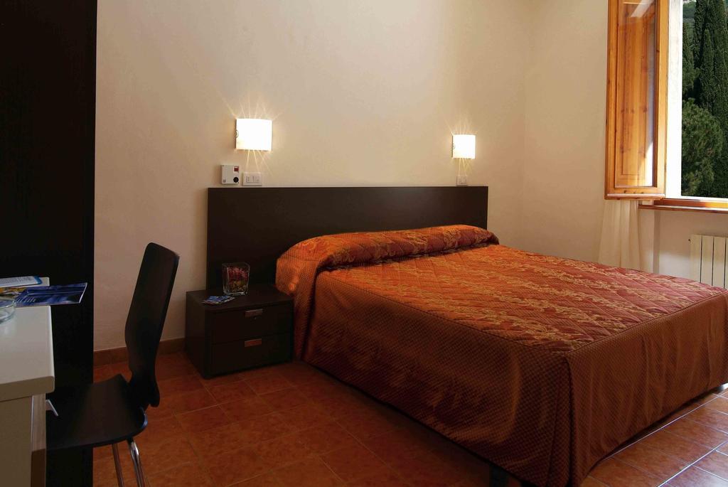 Albergo Le Sorgenti Chianciano Terme Habitación foto